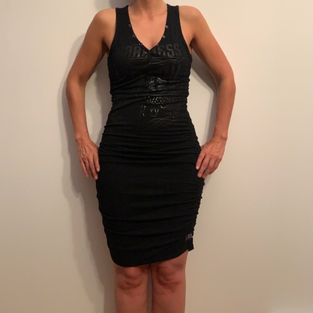 Black dress Black karv